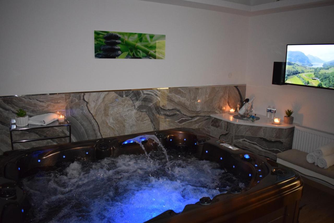 Grand V Centru Apartment *