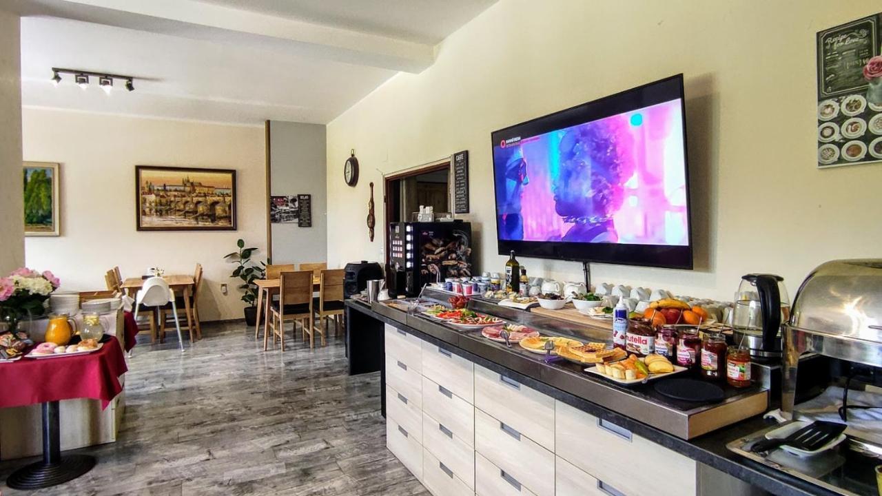 Apartment Grand V Centru *