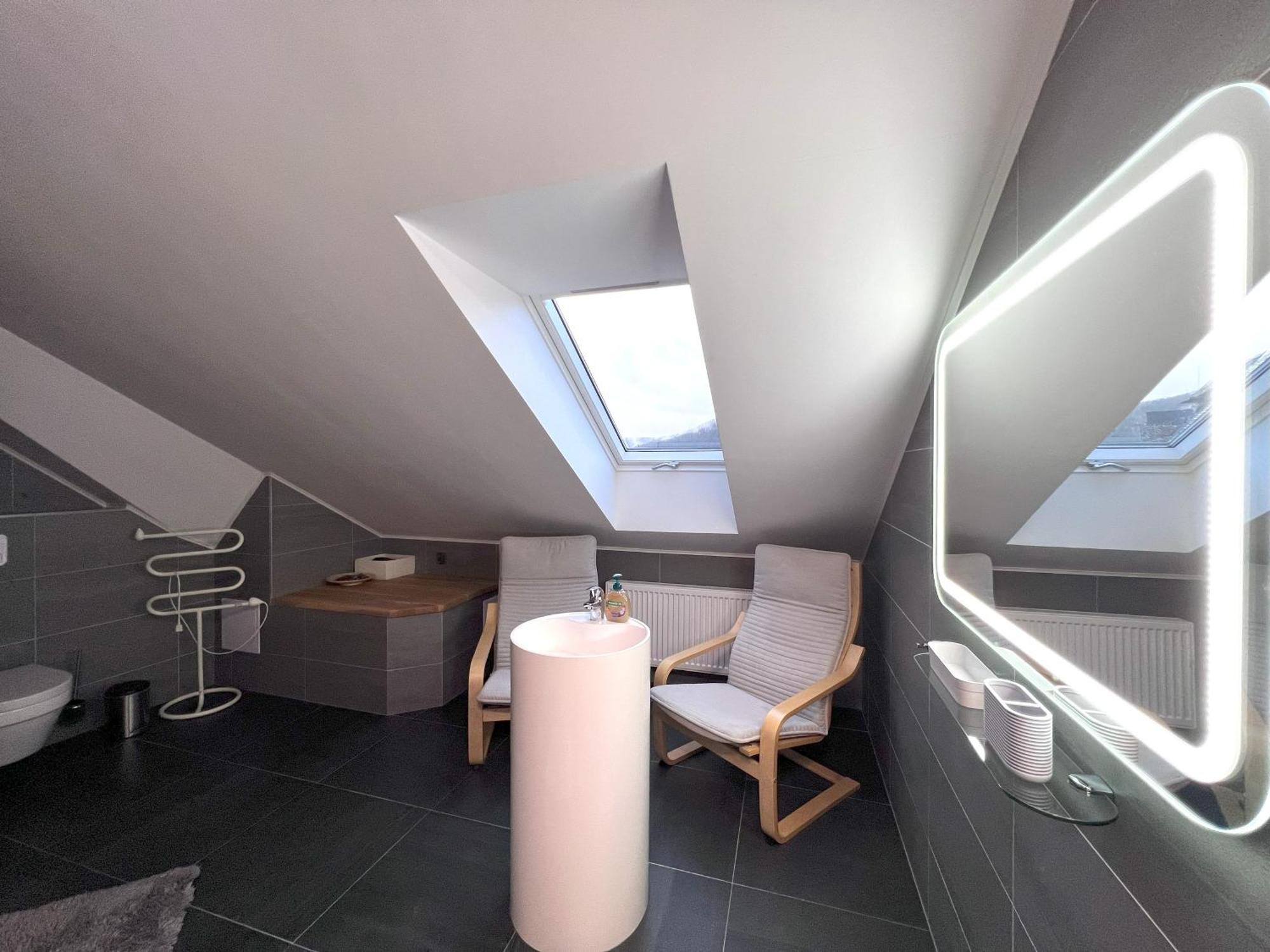 Grand V Centru Apartment *