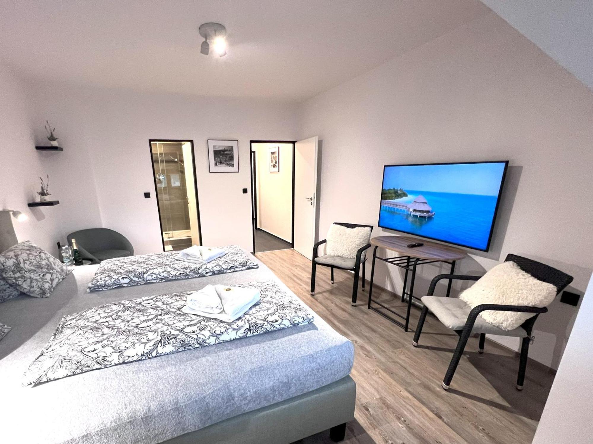 Grand V Centru Apartment Harrachov