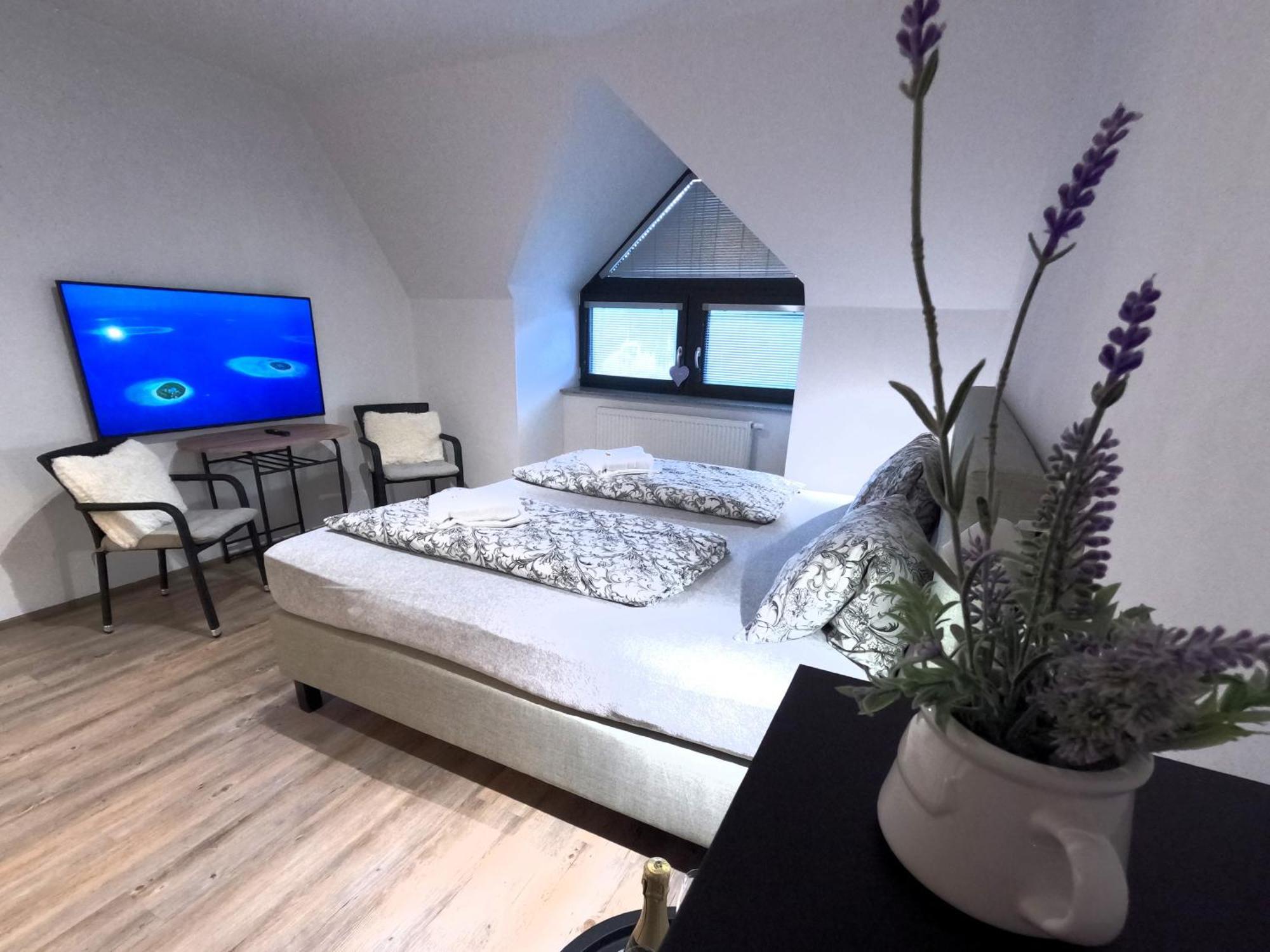 Grand V Centru Apartment